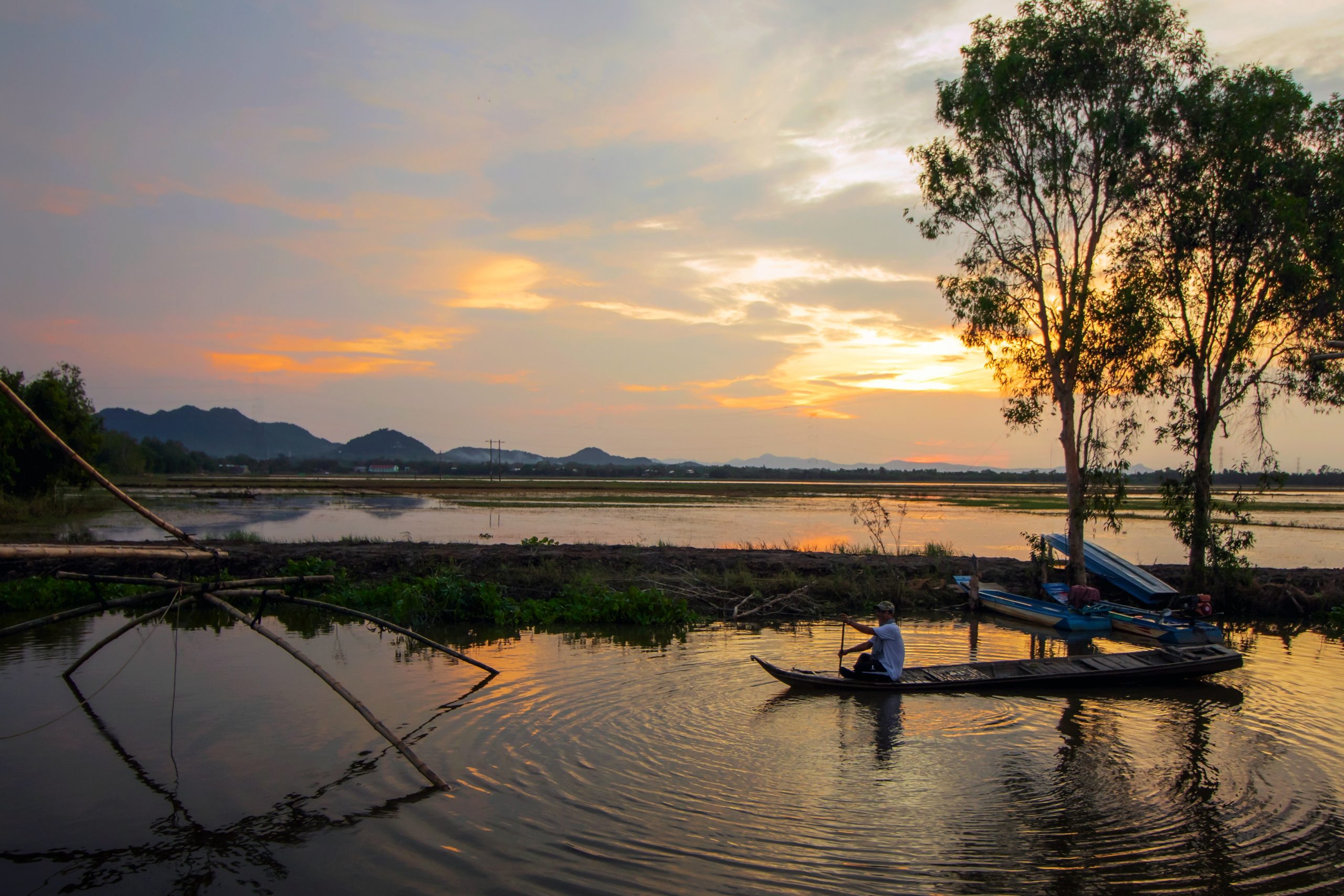 Laos Boote am Fluss